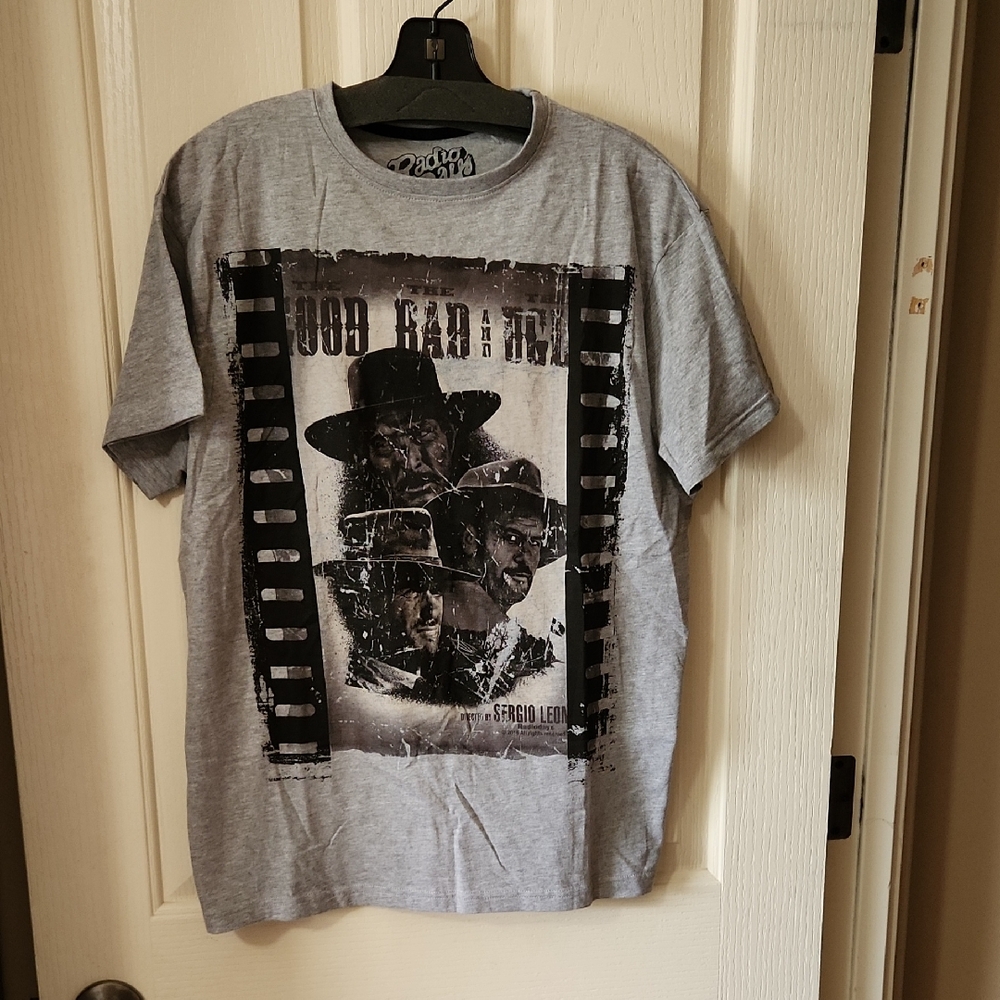 Vintage NWOT Gray Graphic T-Shirt Sz M